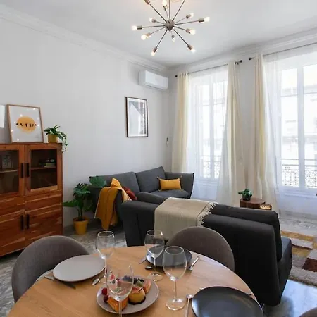 #57 Notre Dame Balcony & Ac Apartamento Niza