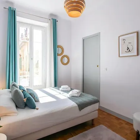 #57 Notre Dame Balcony & Ac Apartamento Niza