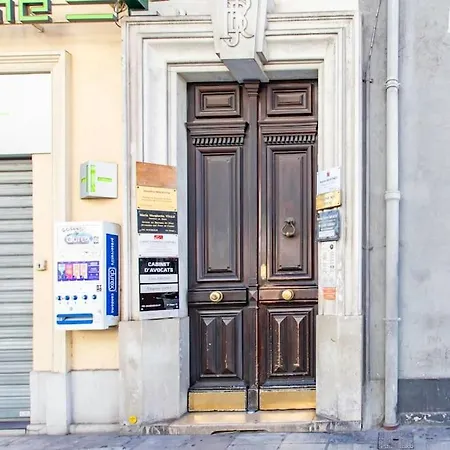 Apartmán #57 Notre Dame Balcony & Ac