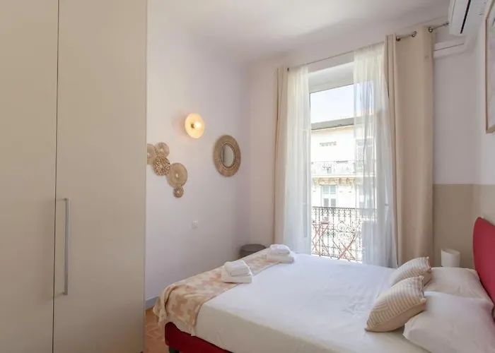 דירה #57 Notre Dame Balcony & Ac