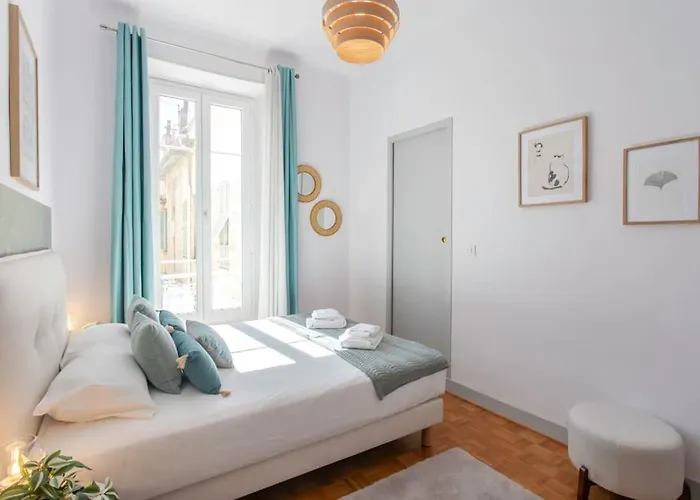 #57 Notre Dame Balcony & Ac דירה ניס