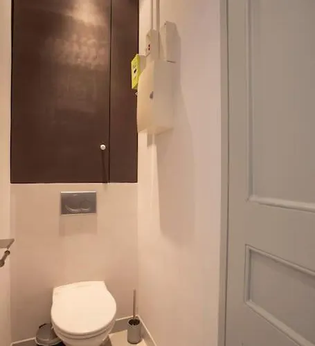 #57 Notre Dame Balcony & Ac דירה ניס